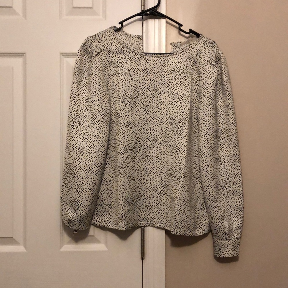 Never worn Loft top
